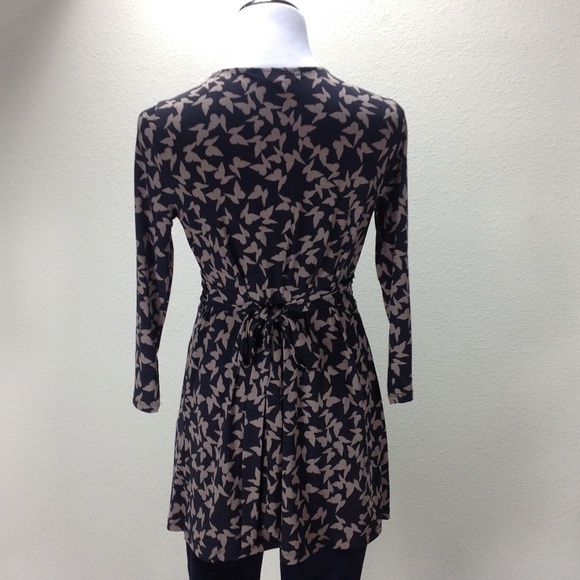 Motherhood Maternity Black & Brown V-Neck Top - Picture 4 of 8